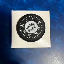 Load image into Gallery viewer, Capabunga Wine Cap