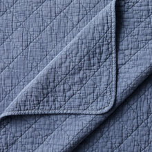 Load image into Gallery viewer, Stonewashed Cotton Gauze Quilt, King
