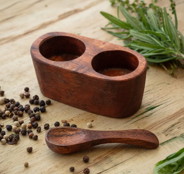 Wooden Spice Server With Spoon