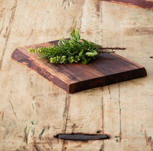 Live Edge Chopping Board