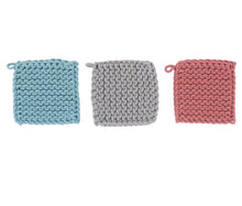 Load image into Gallery viewer, Square Cotton Crocheted Pot Holder
