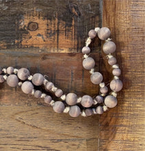 Load image into Gallery viewer, Décor Prayer Beads
